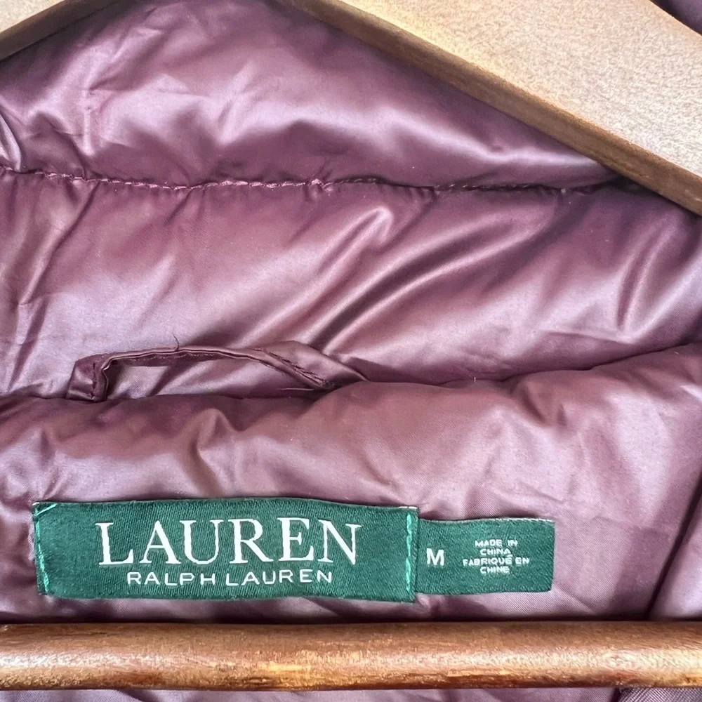 Lauren Ralph Lauren Plum Quilted Puffer Jacket Faux Fur Hood M - Picture 4 of 9